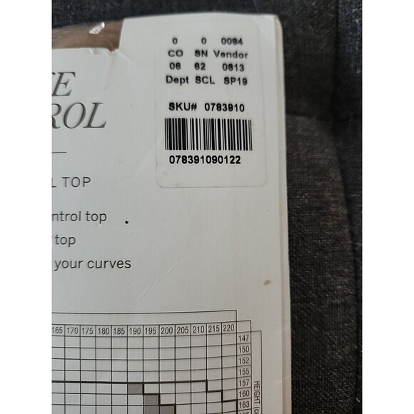 Dressbarn Sheer Genius Pantyhose Size A Nude Daytime Sheer Reinforced Top NEW - Picture 5 of 5